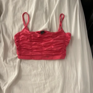 Topp  - En jätte fin rosa topp från SHEIN använt 2 gånger 