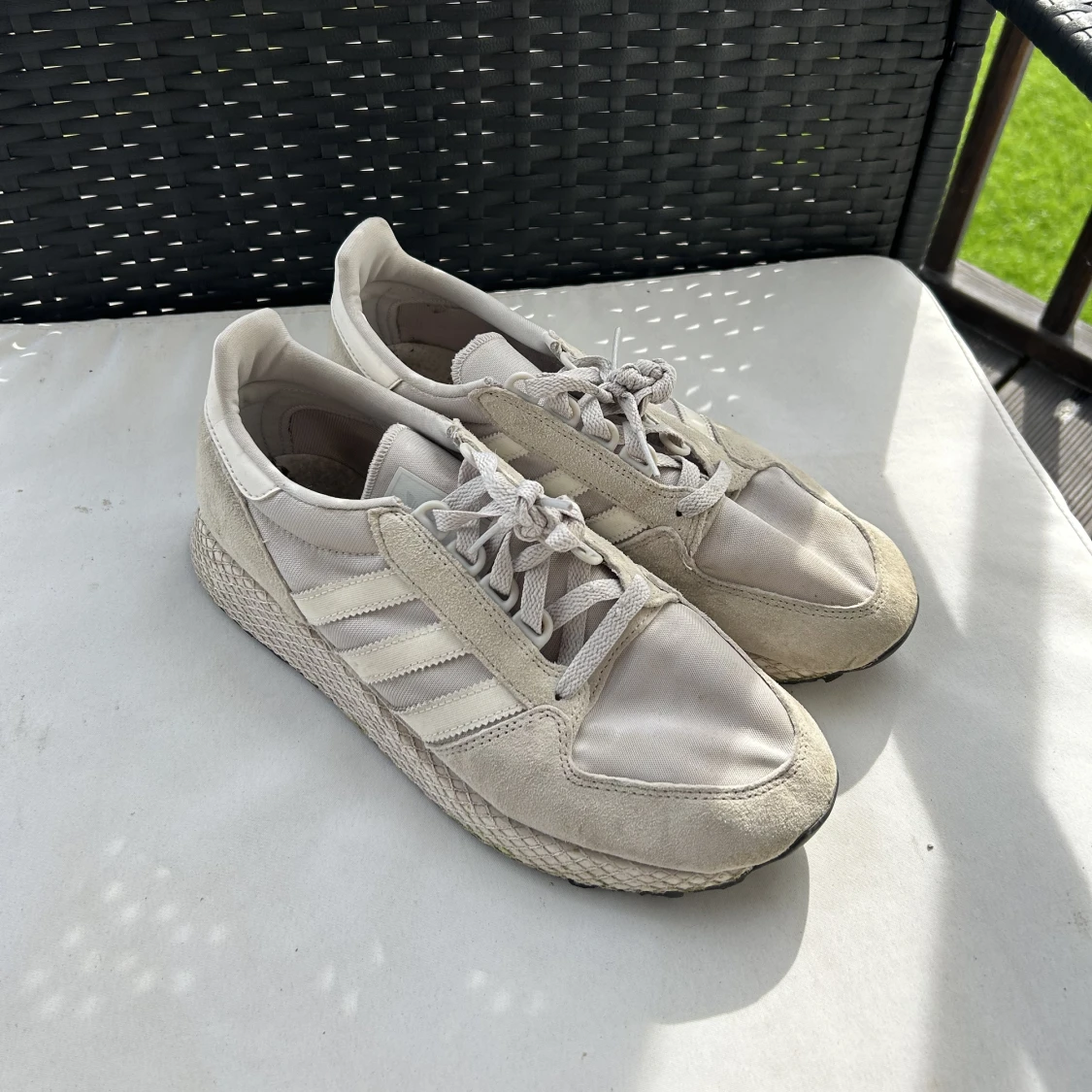 Adidas skor - 90