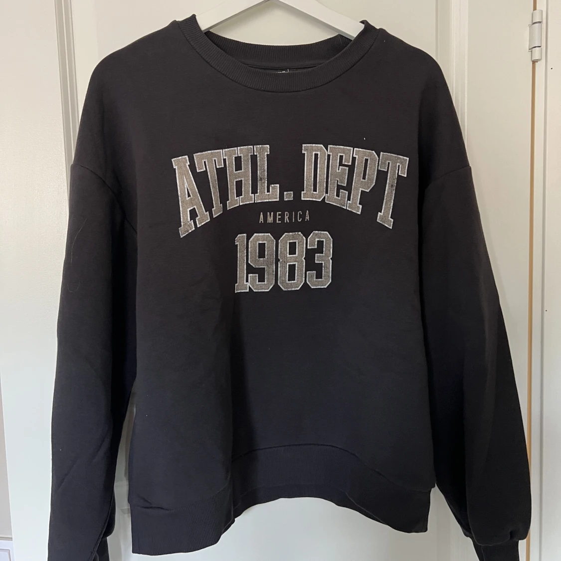 Sweatshirt Gina Tricot