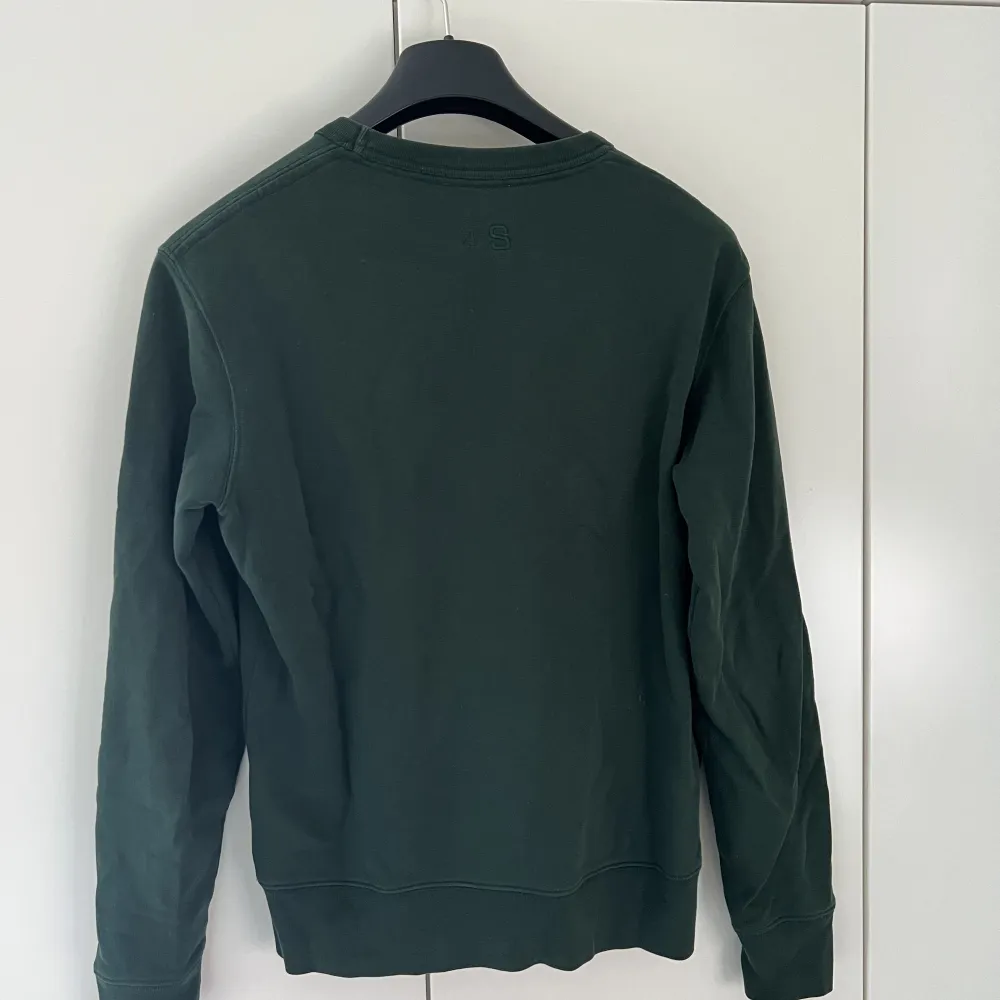 Grön acne studios tröja * bra skick * storlek M * nypris 2400kr. Tröjor & Koftor.