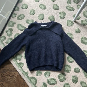 Zara stickad tröja - Använd ca 2 gånger och i toppen skick! 