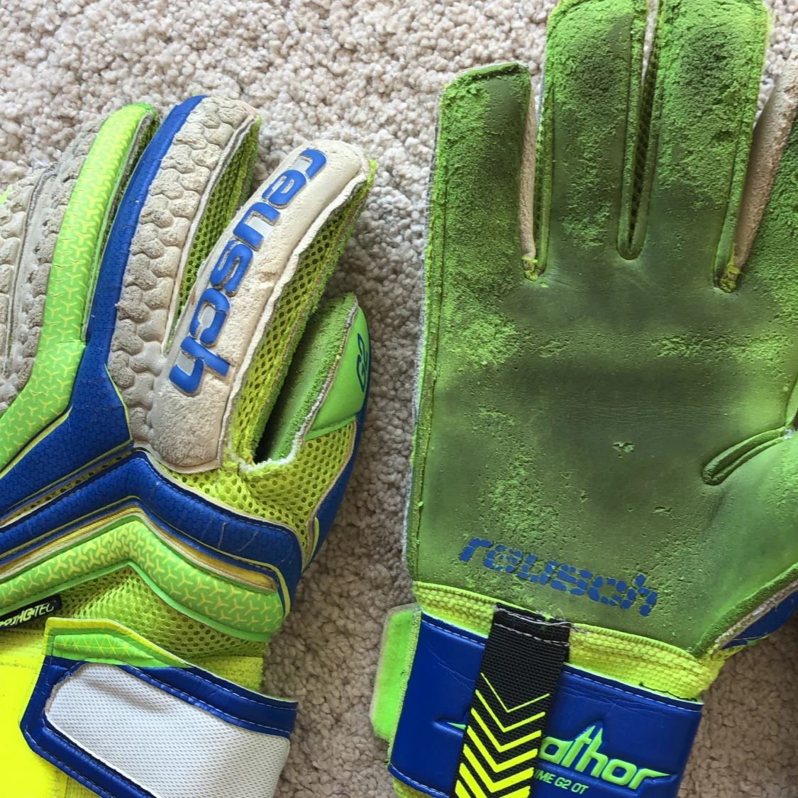 2 par målvaktshandskar - 91