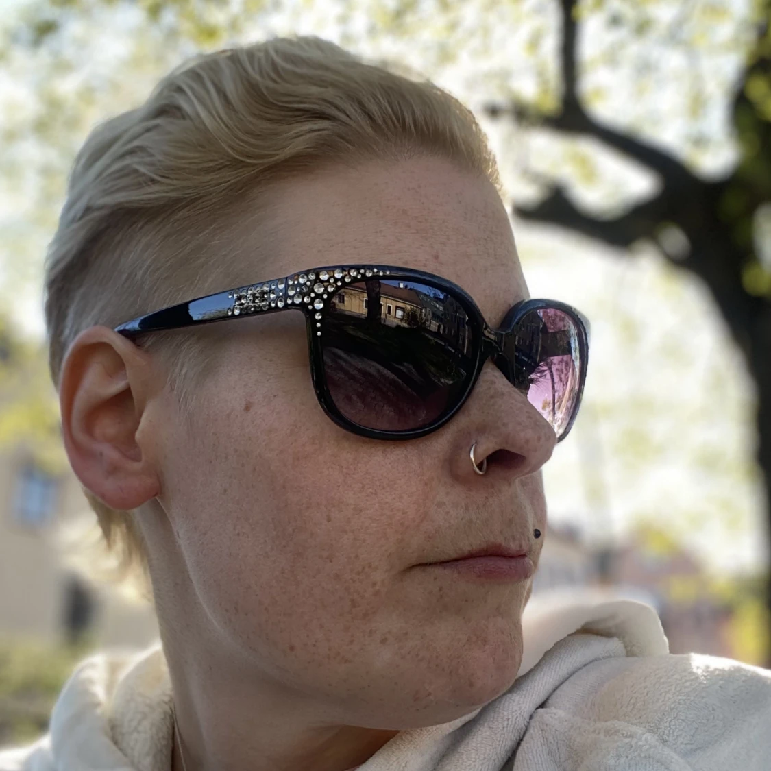 Snygga solglasögon  - 90