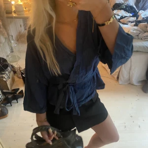 Jeans tröja - Jätte snygg!!!! Säljer bara för jag har för många kläder❤️❤️