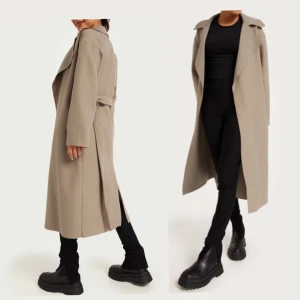 *MED PRISLAPP KVAR*Clean Belted Coat från NELLY - Kappa från Nelly helt oavänt med prislapp kvar😍 Nypris på denna är 999kr [clean belted coat] finns fler bilder om så önskas