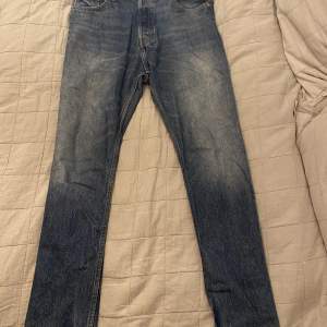 Feta jeans! Skick: 9/10 Strlk: 30 färg: blå💯🔪🤙