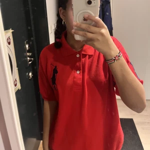 Piké  - En fin röd piké tröja från polo❤️🤗
