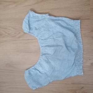 Tröja  - En tröja som inte kommer till användning längere 💗