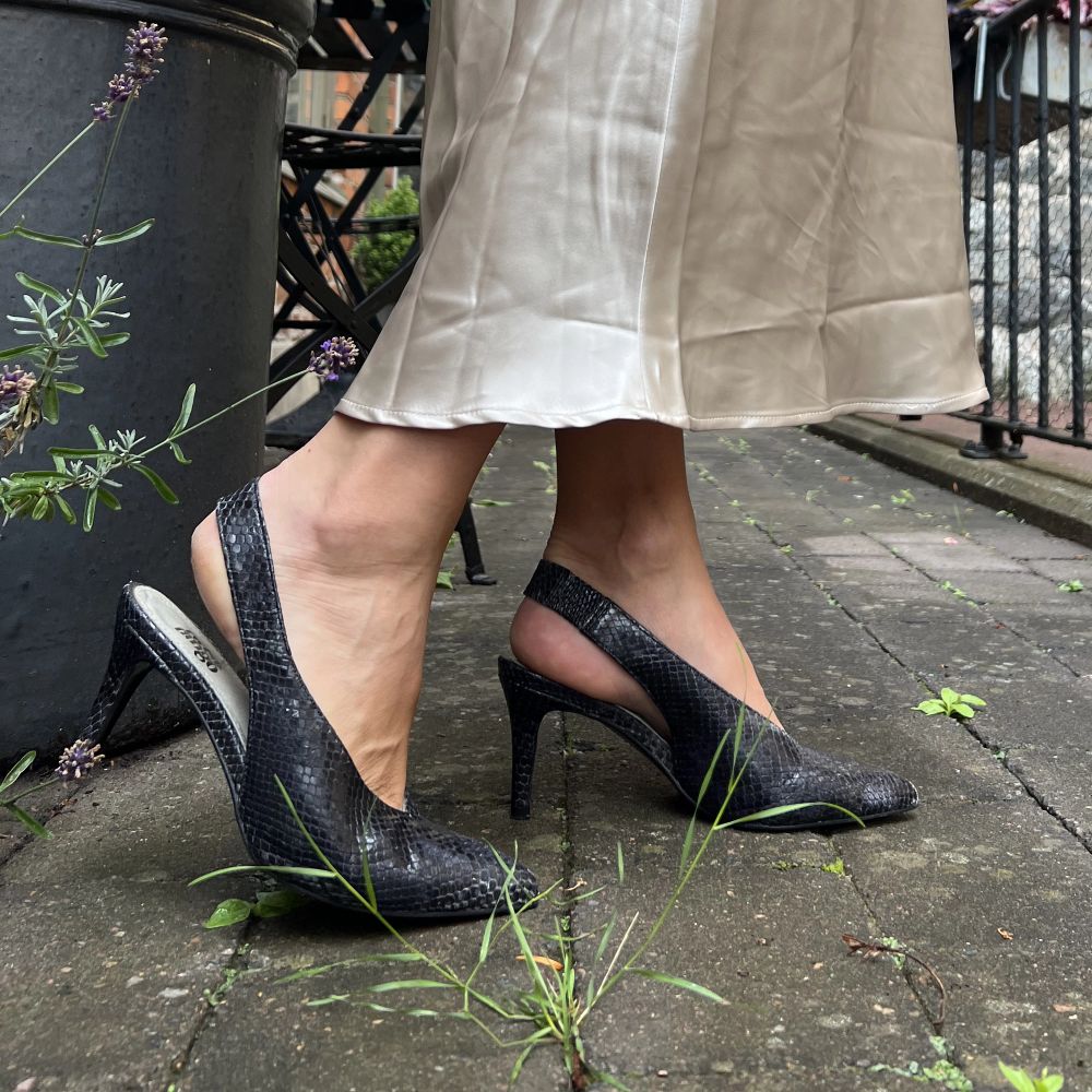 Used tango shop shoes