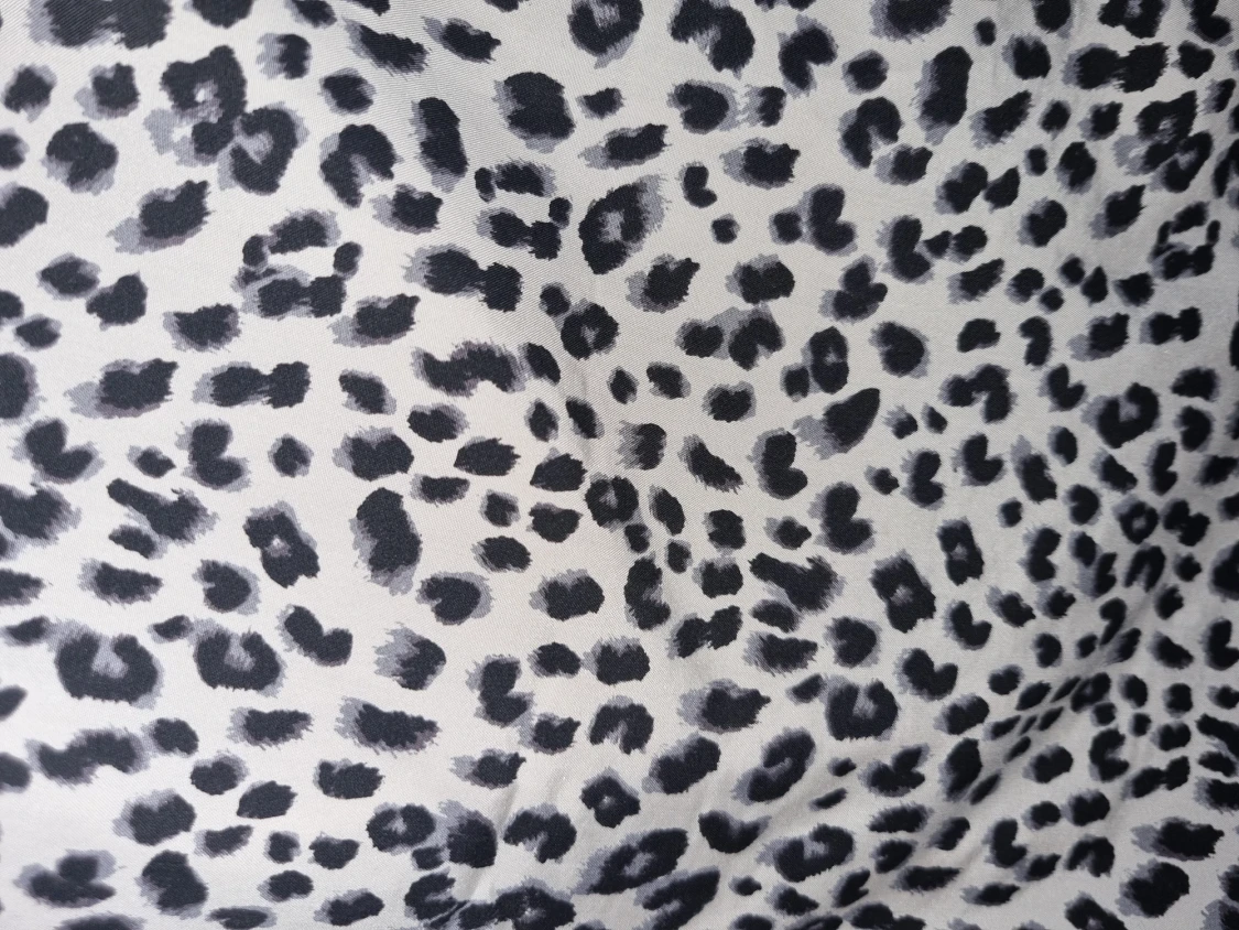 Leopardmönstrad klänning - 90