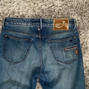 Jacob Cohen - Jacob Cohen jeans| nypris:5000| 8,5/10 skick| strl 31| hör av dig vid frågor eller funderingar