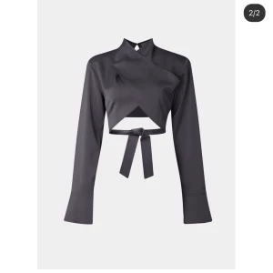 Chloe schuterman top - Helt oanvänd och i nytt skick, säljer pga att jag inte använder den 