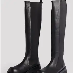 Overknee boots från nelly storlek 38