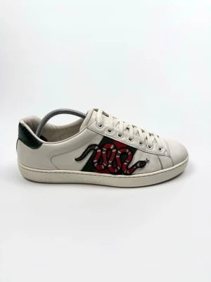Gucci Ace Snake - Gucci ace snake | Storlek UK 5,5/ 39,5 | Skick 8,5/10 | Nypris ca 7300kr | 100% autentiska 