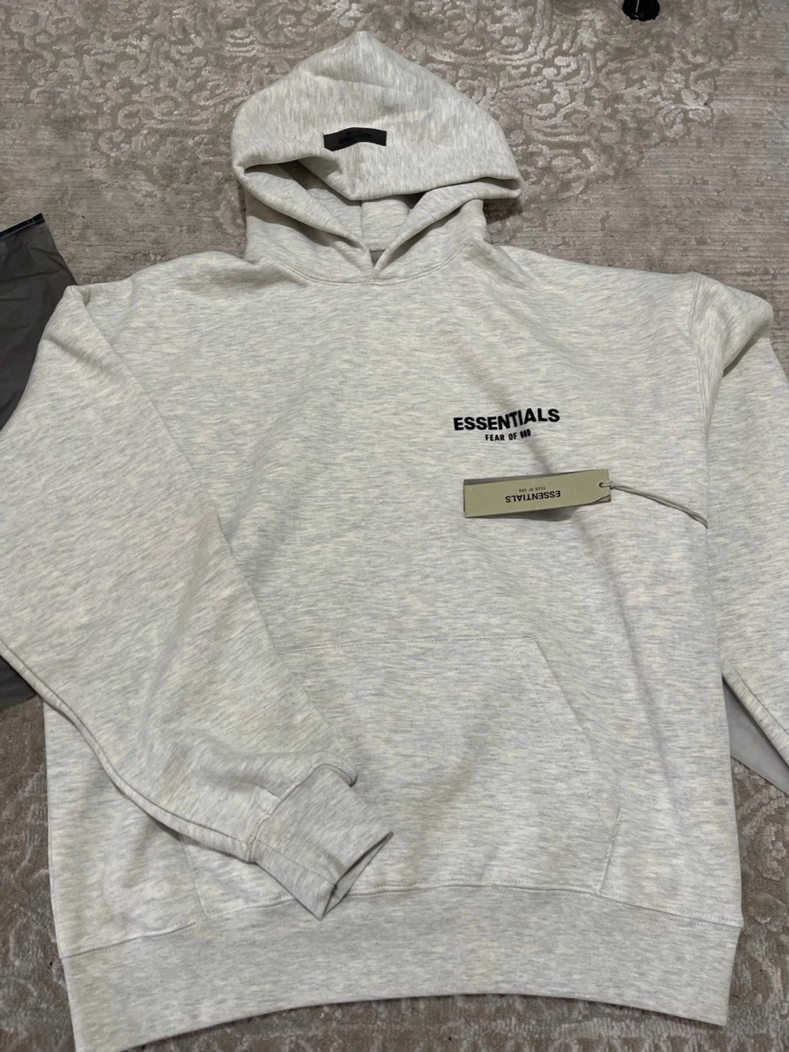 Grått Essentials set med hoodie & byxor - 3