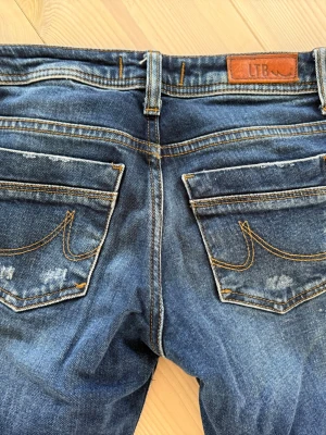 Ltb valerie jeans  - Snygga!!! Sparsamt använda 💙