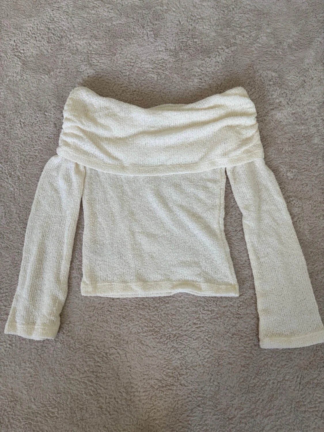 Off shoulder topp