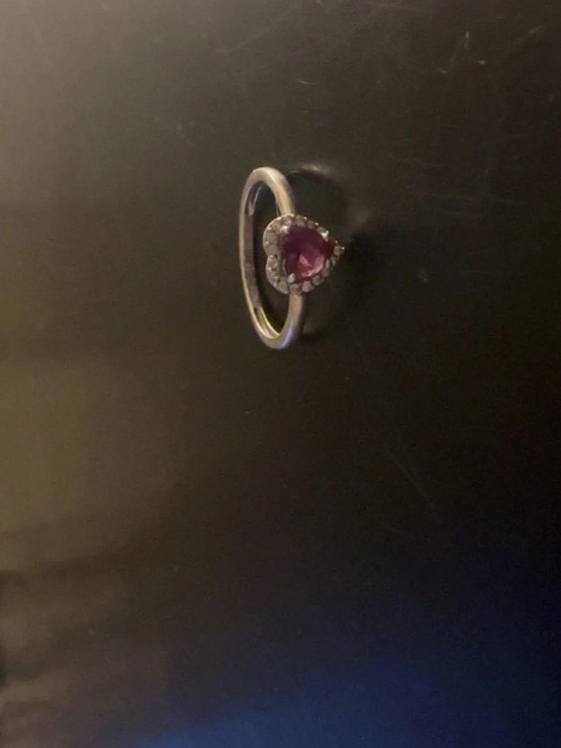 Silverring med hjärtformad röd sten - 1