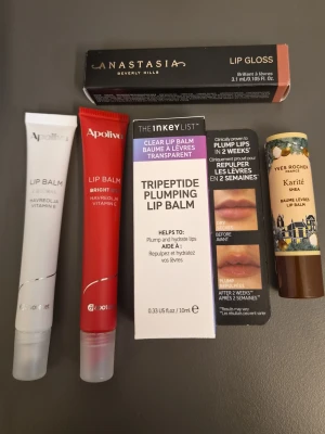 Litet läpp paket - Oanvänt allting. Läppbalsam läppglans 