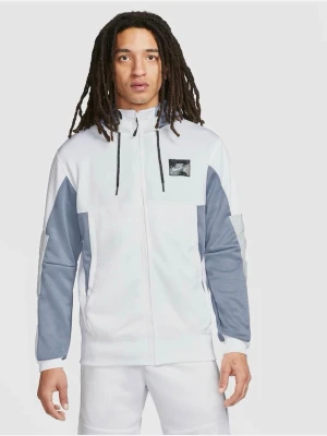 Söker denna tröjan från Nike - Tja söker denna tröjan storlek S akut!!! Skriv till mig om ni har en och sälja 