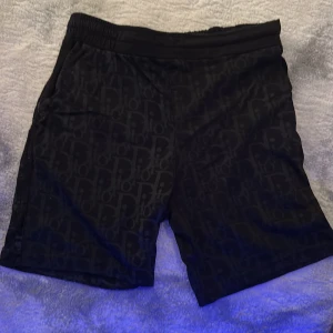 Shorts från välkänt märke - Använda lite säljer för att de inte passar. Riktigt snygga och stiliga.