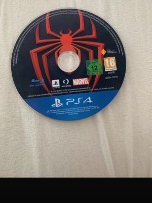 Marvel's Spider-Man till PS4 - Säljer spelet Marvel's Spider-Man till PlayStation 4. Detta spelet är nog en av dom bästa spelen jag själv har spelat. 