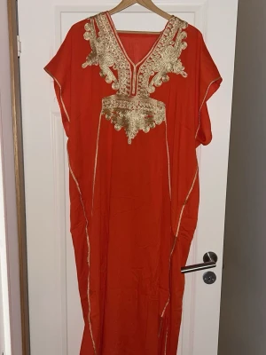 Gandoura / kaftan / marockansk klänning  - Jättefin helt ny gandoura från Marocko finns i fler färger. Rabatt vid köp av 2🤍