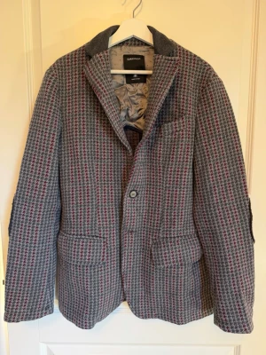 Sunhouse Jacka - Storlek 50 Färg - Grå, Flerfärgad Material - Nylon, Polyester, Viskos, Ull Tyg - Tweed Mönster - Hundtand Ärmlängd (cm) 65 , Axelbredd (cm) 45