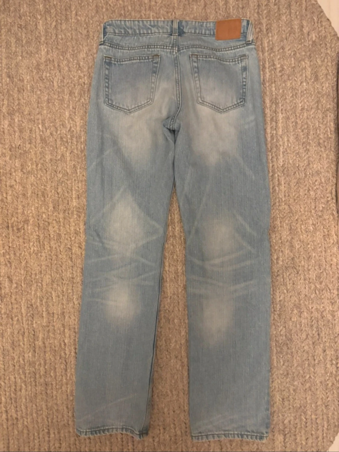 Ljusblå raka jeans - 1