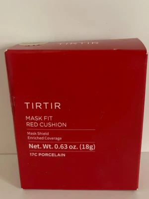 Tirtir mask fit red cushion - 17C - Tirtir maskfit red cushion i färgen 17C.                  Aldrig använd, Originalförpackning medföljer.
