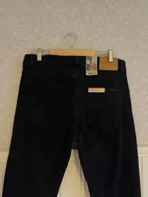 Nudie jeans  - Svarta Nudie jeans - W31 L34 - Lean dean - Skick 10/10 - Hör av dig vid minsta fundering