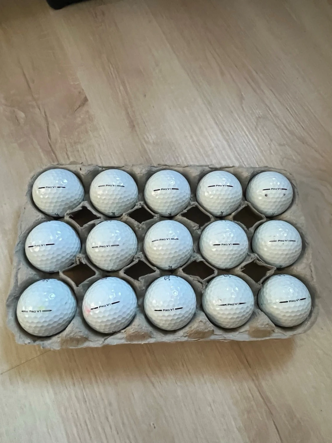 Golfbollar Titleist Pro V1 och Pro V1x - 1