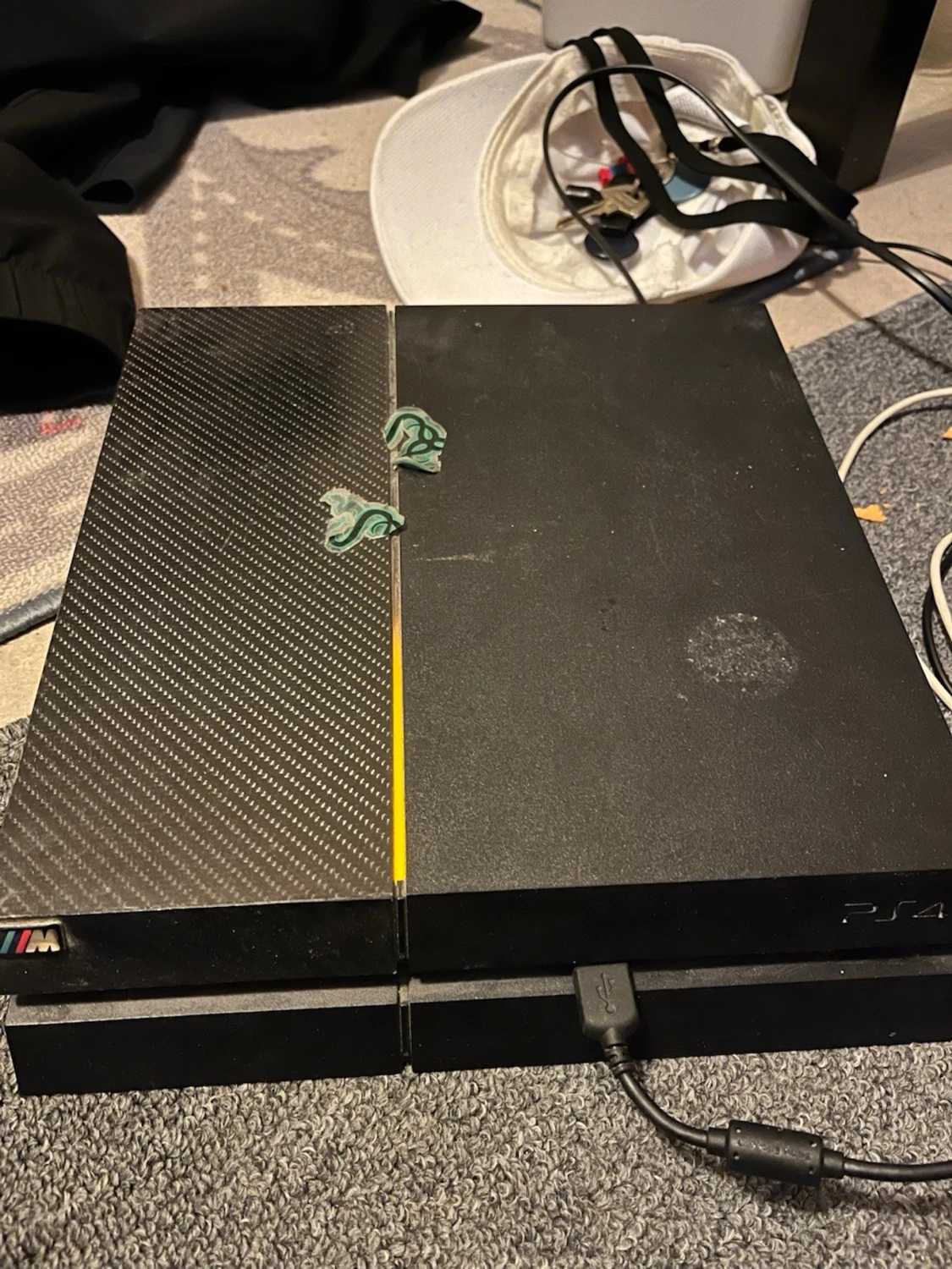 PlayStation 4 med handkontroll - 2