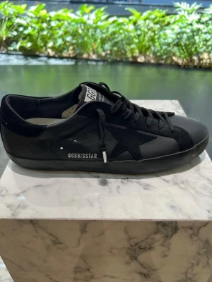 Golden goose  - Knappt använda jätte bra skick