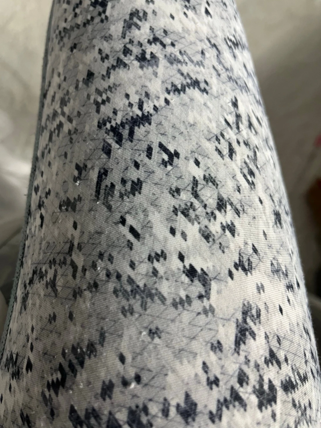 Gråmönstrade leggings från Stronger - 2