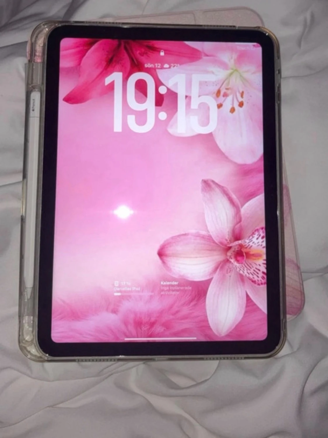 Silver ipad 11th gen 128gb