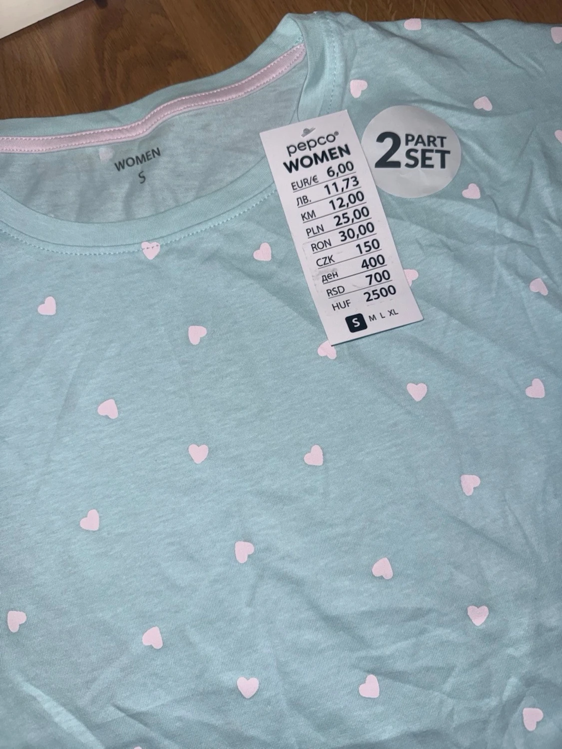 Mintgrön pyjamas med hjärtan  - 1