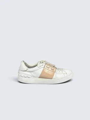 Valentino open skor - Storlek: 38 || Skick: Mycket bra skick || Nypris: Ca 6000kr || Följ för liknande produkter 🌊🍾