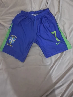 Brazil träningsshorts 158/164  - Brazil träningskort passar folk runt 164 perfekt för träningar 