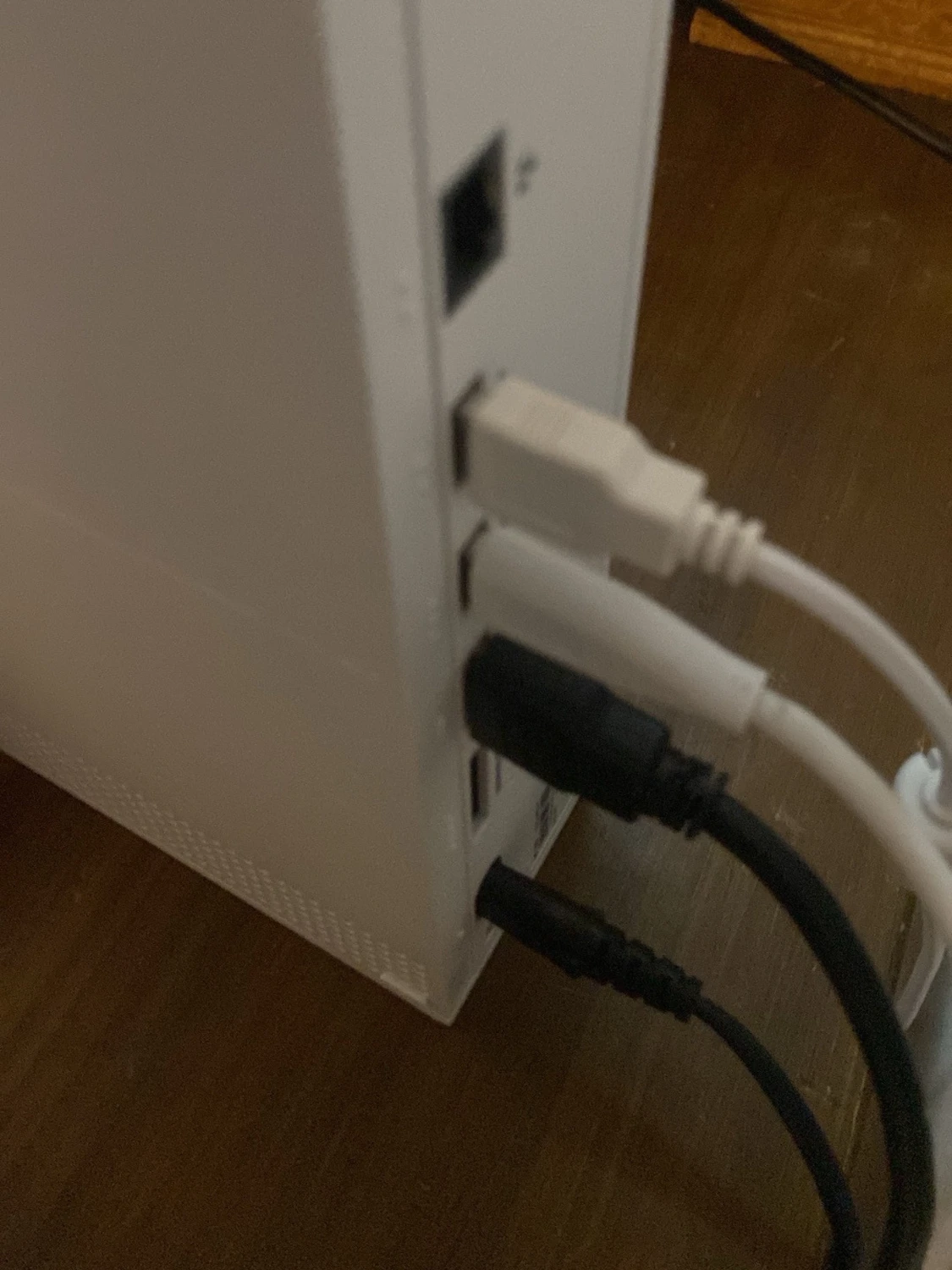 Vit Xbox Series S med röd kontroll - 1