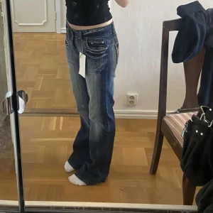 Lågmidjade jeans - Jättefina lågmidjade jeans, storlek 27, oanvända med lappen kvar 
