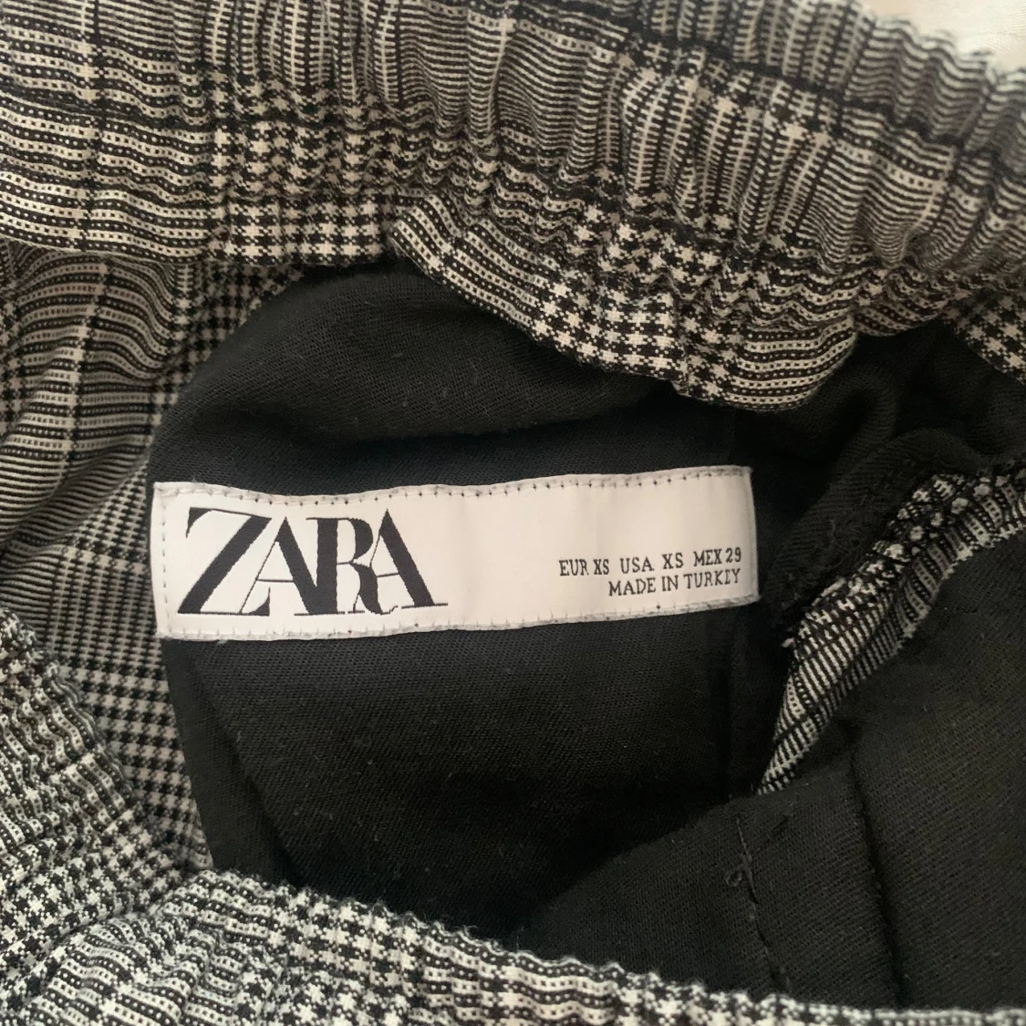 Rutiga kostymbyxor  - 91