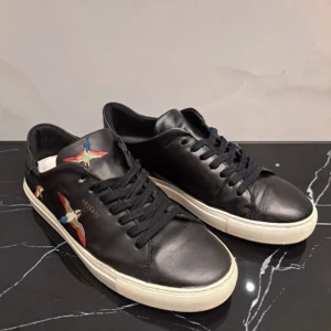 Arigatos - Knappst använda, kolla dock bild 4! Nypris 2200