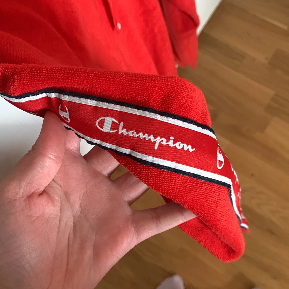 Champion Röd Handduksmaterial - 90