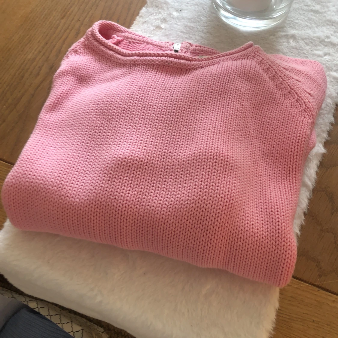 Rosa tröja med dragkedja bak - 91