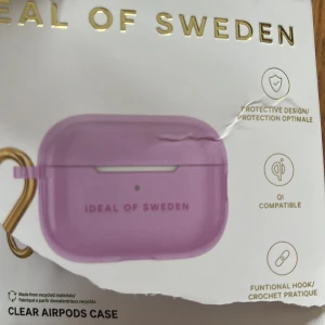 AirPods PRO gen 1 2 skal nytt  - Köpte för fel typ av AirPods. Öppnad men helt nya då insåg fel vid test. 