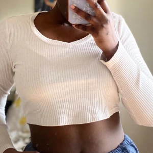 Vit topp  - Den är i bra skick och har bara använt den två gånger 