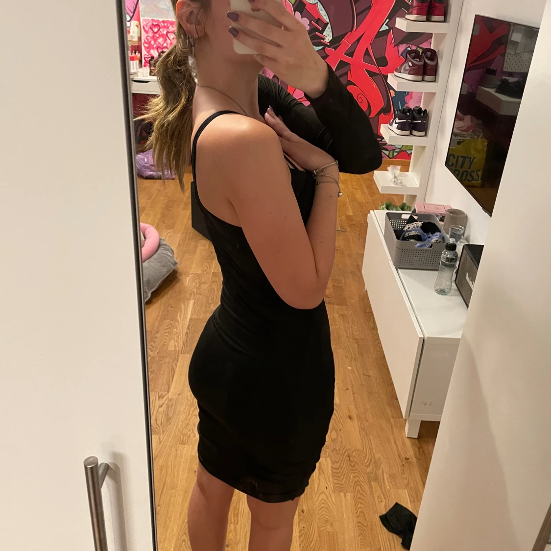 Enarmad klänning  - 90