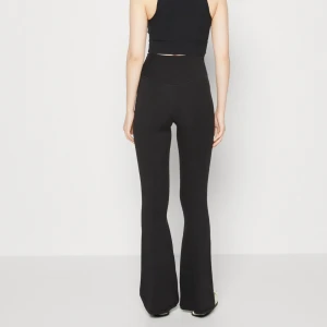 Aerie yoga pants - Säljer dessa aerie yoga pantsen💗 ej använda! Köpta för 899kr