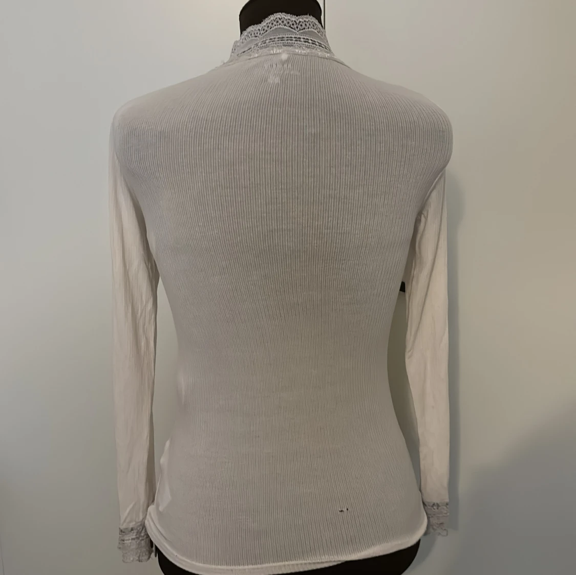 Vit tunn tröja - 90